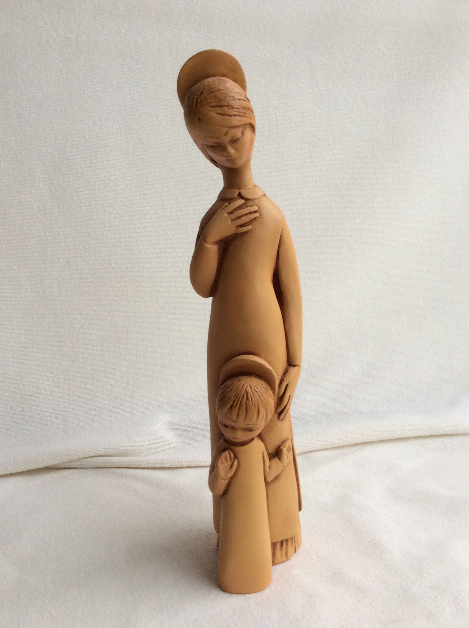 Wood-tone Blessed Mother and Child 11"