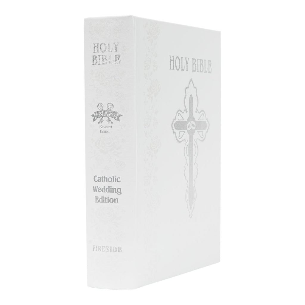 Biblia familiar de la edición de bodas católicas