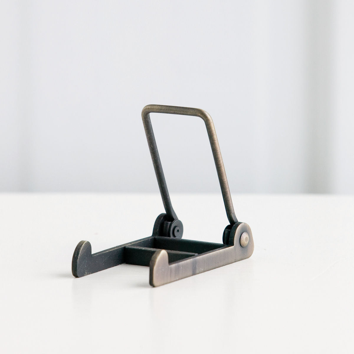 Small Plaque Stand